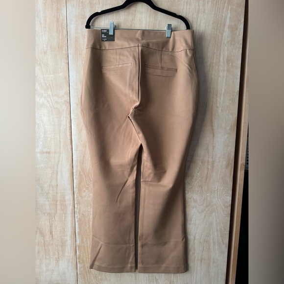 Express L NWT Columnist Boot High Rise Luxe Comfort Knit - Picture 3 of 8